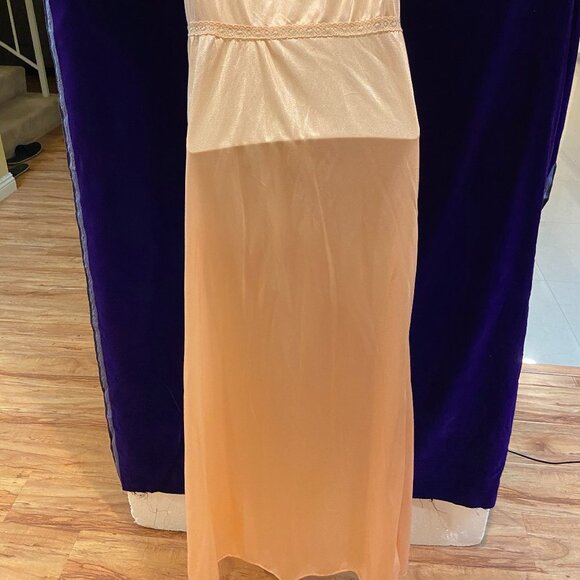 Vintage peach negligee night gown Long - Picture 9 of 9